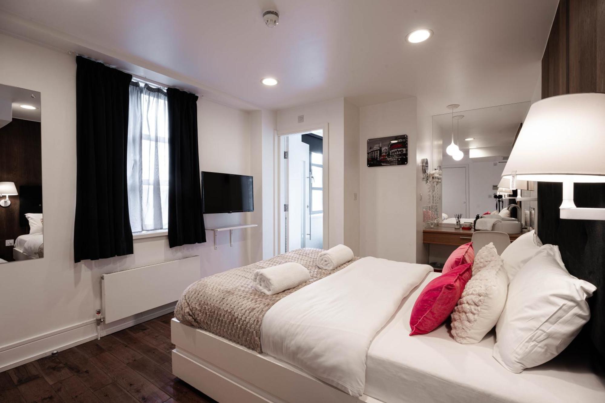 The Whitechapel Hotell London Eksteriør bilde