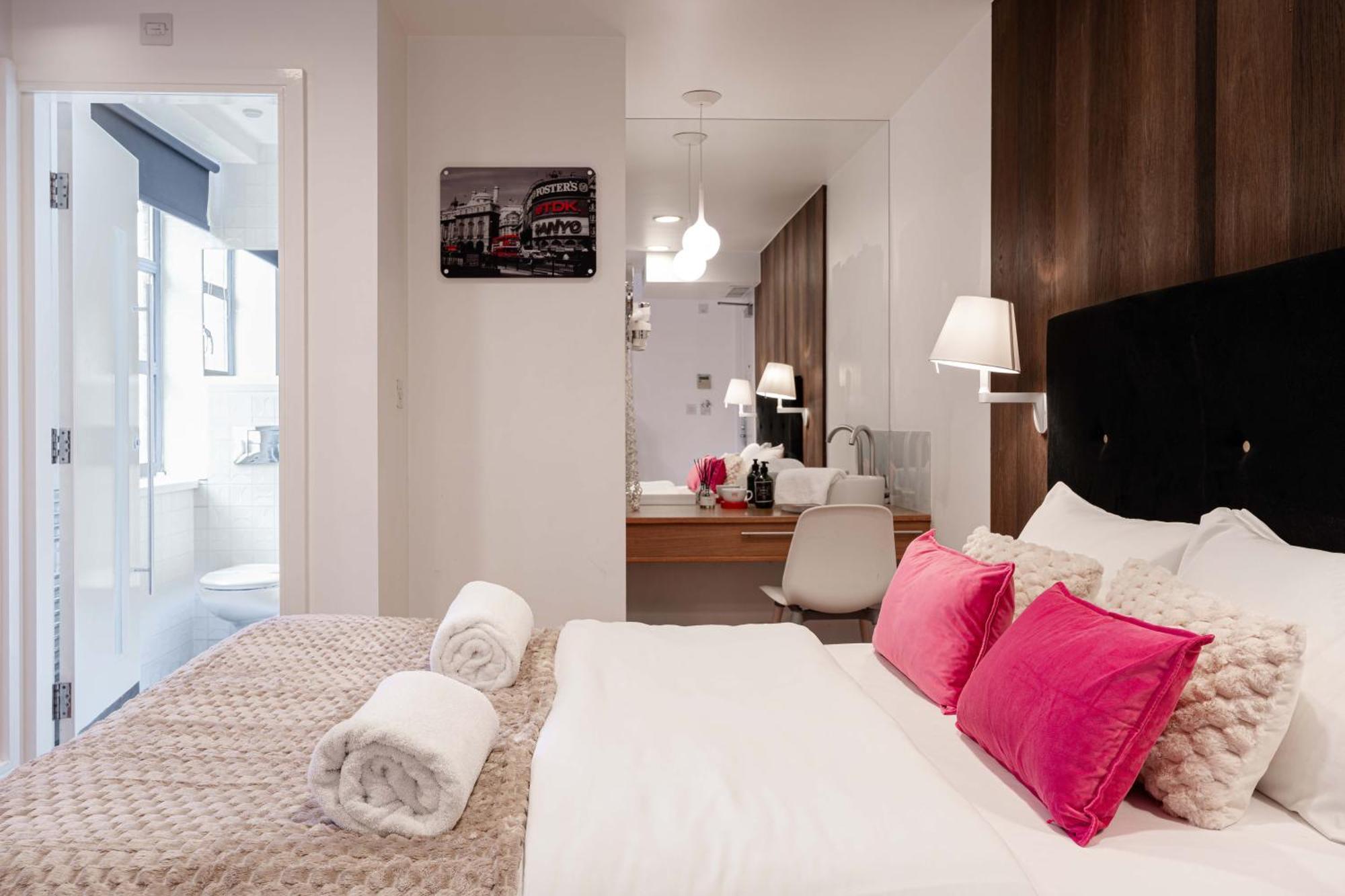 The Whitechapel Hotell London Eksteriør bilde