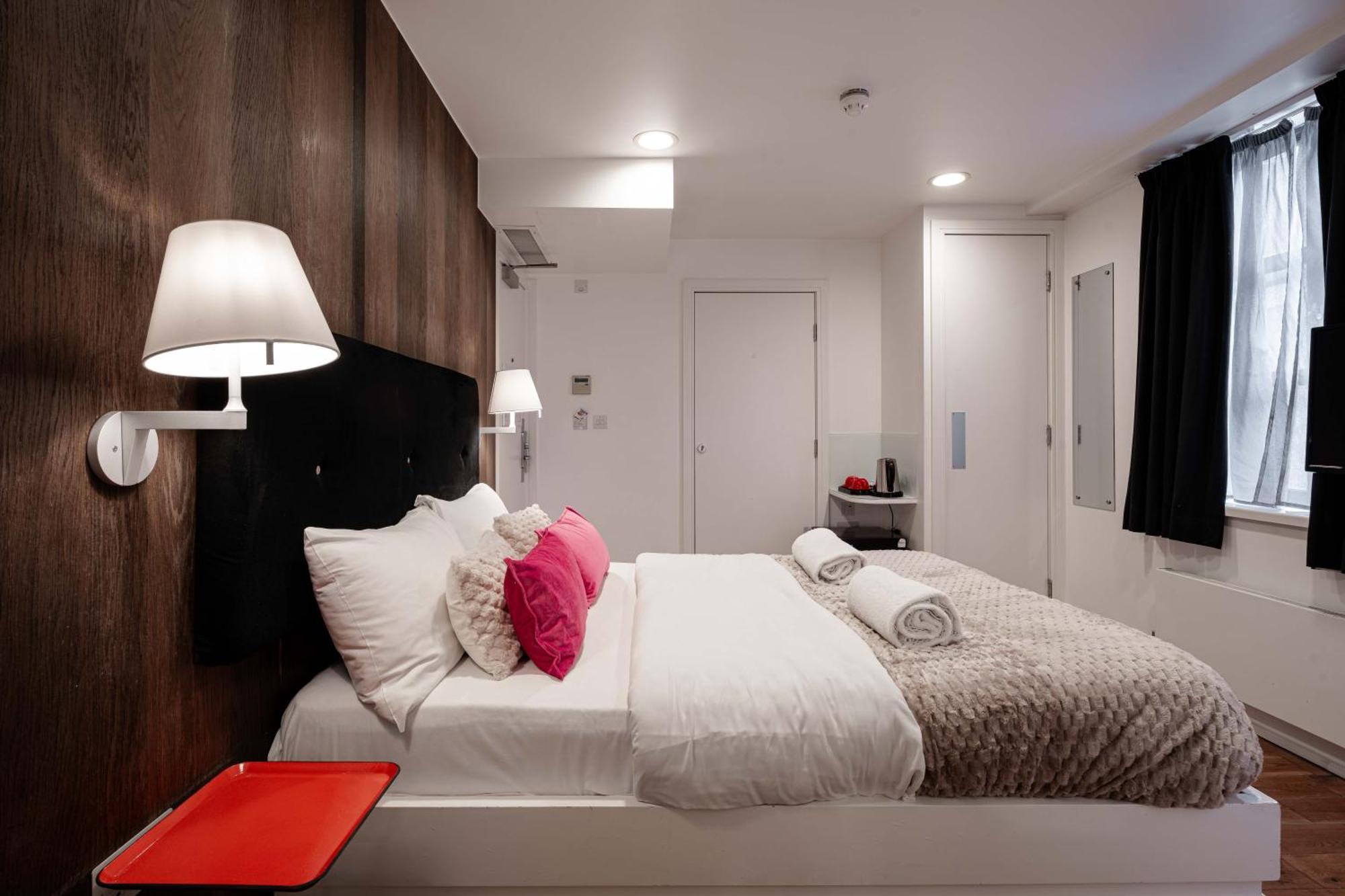 The Whitechapel Hotell London Eksteriør bilde