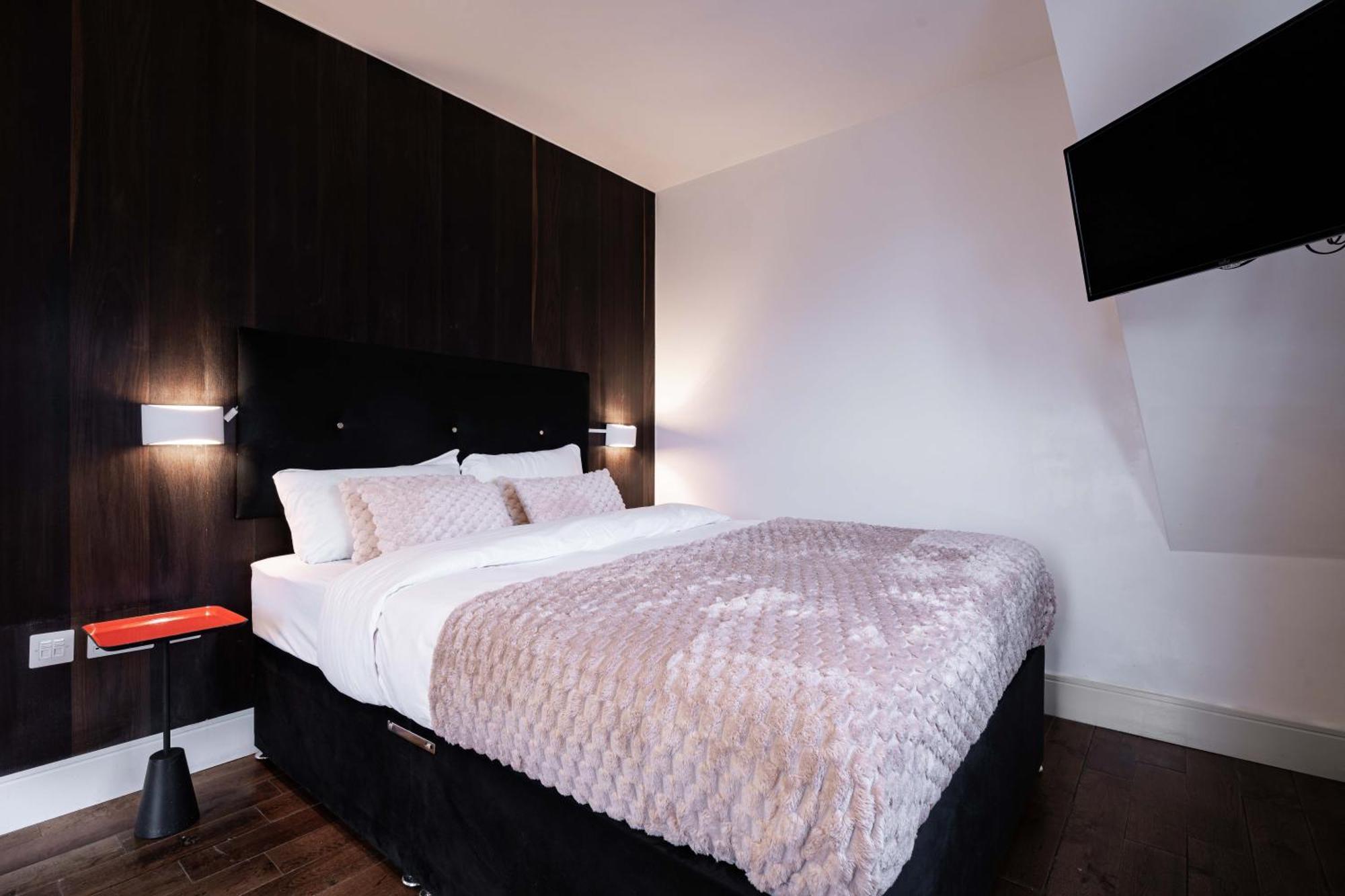 The Whitechapel Hotell London Eksteriør bilde