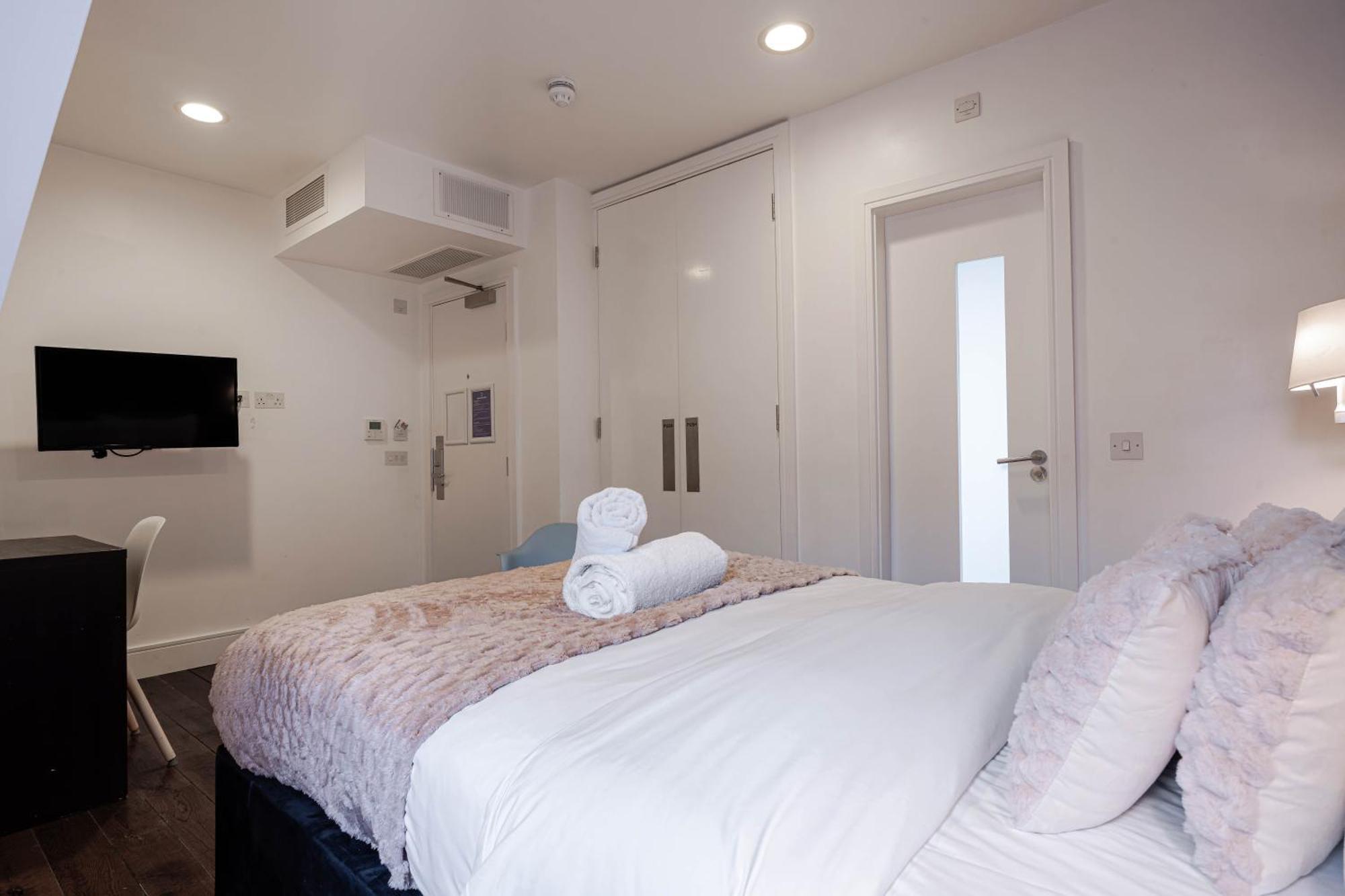 The Whitechapel Hotell London Eksteriør bilde
