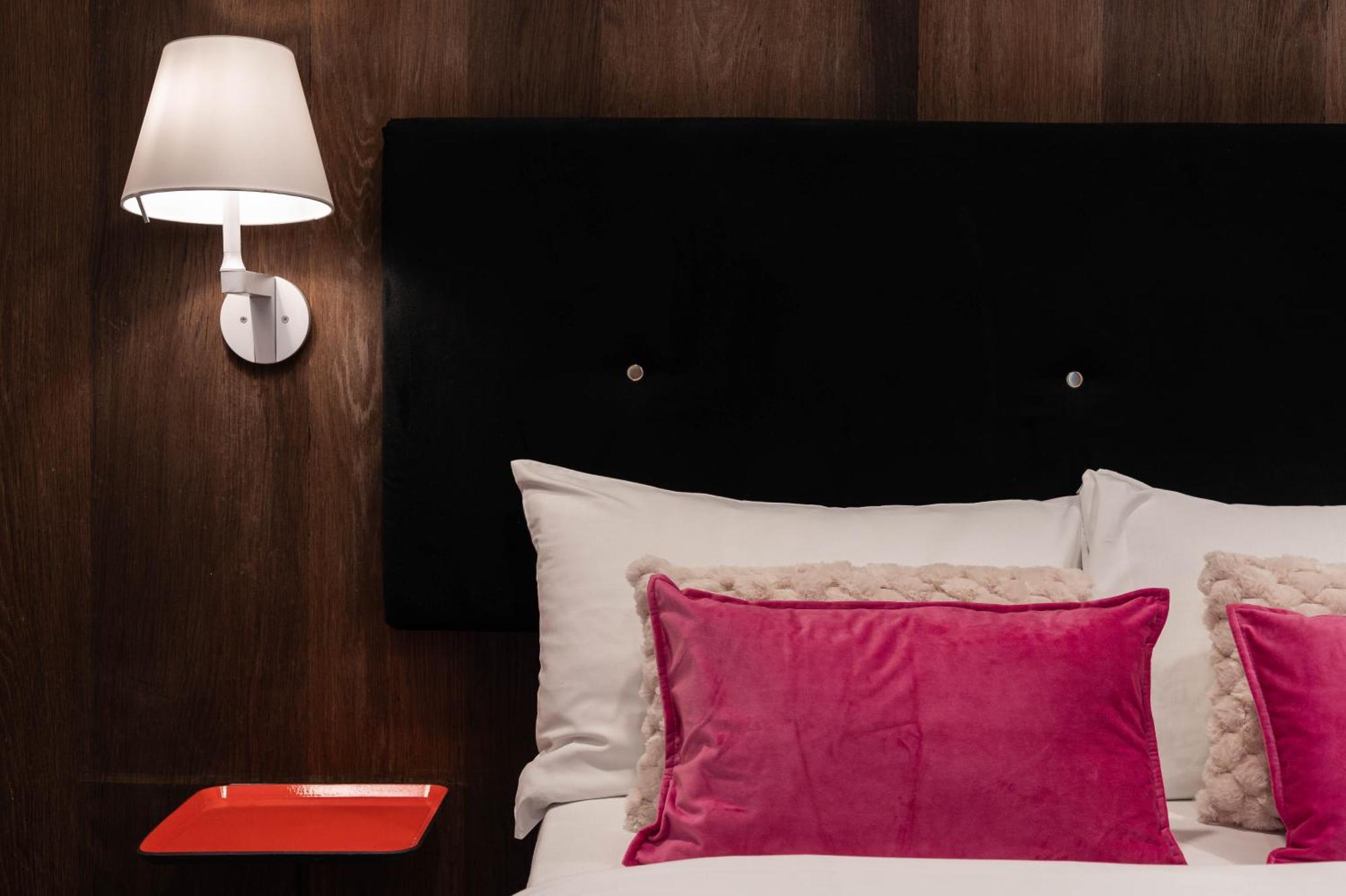 The Whitechapel Hotell London Eksteriør bilde