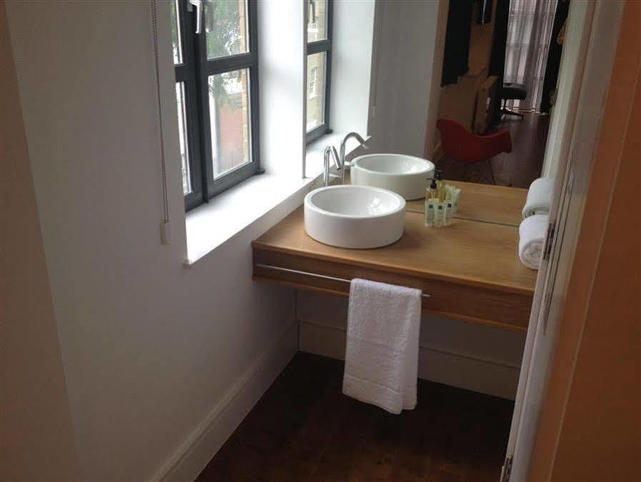 The Whitechapel Hotell London Eksteriør bilde