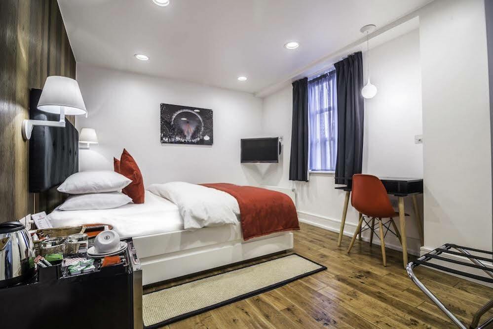 The Whitechapel Hotell London Eksteriør bilde
