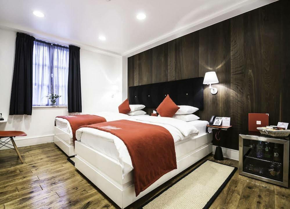 The Whitechapel Hotell London Eksteriør bilde