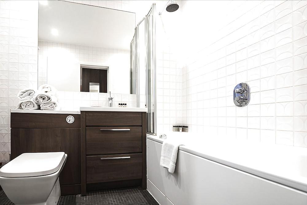 The Whitechapel Hotell London Eksteriør bilde
